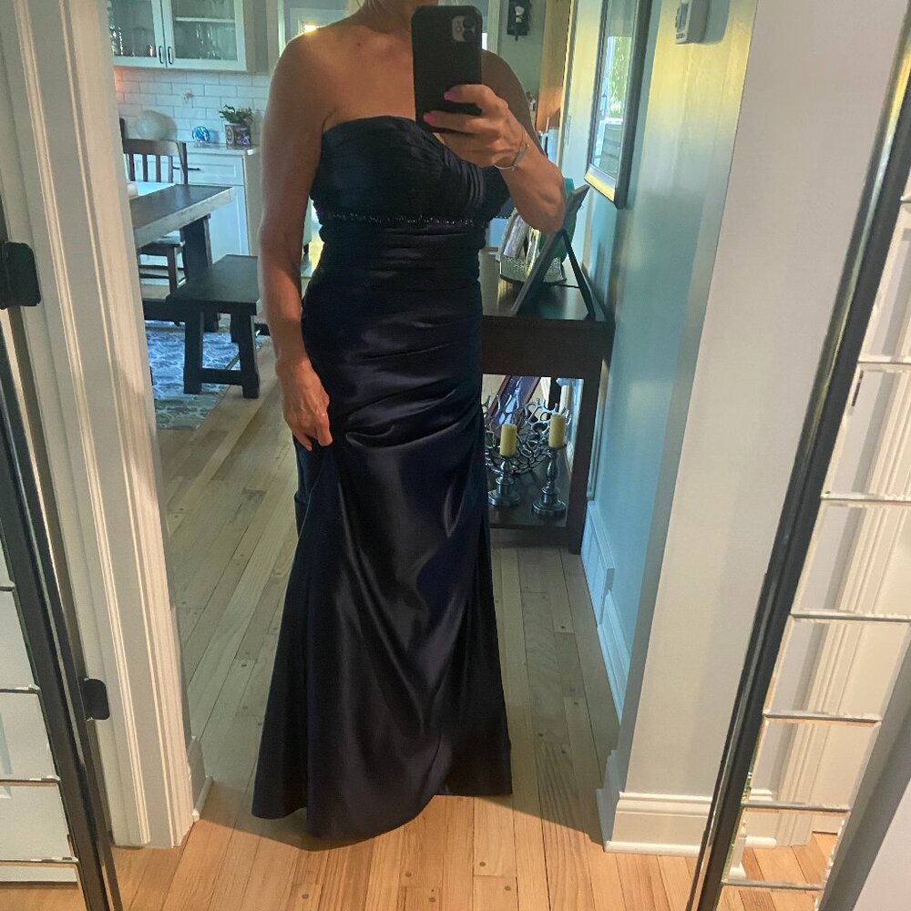 Bill Levkoff Midnight Blue Strapless Long Formal Dress - Sz 8 PERFECT CONDITION